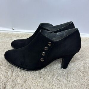Aerosoles Suede Booties Size 8.5 Black Women’s‎